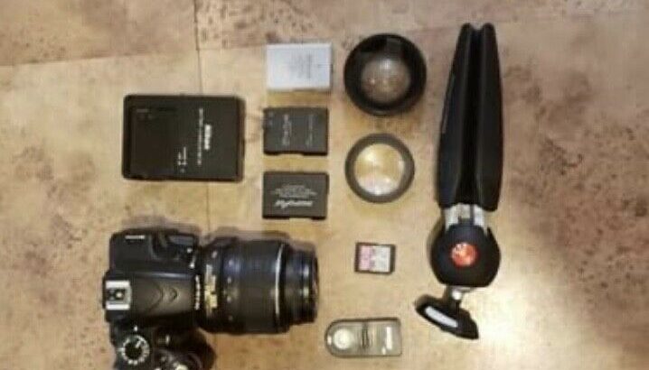 Nikon D3200 + Camera Bag & Accessories