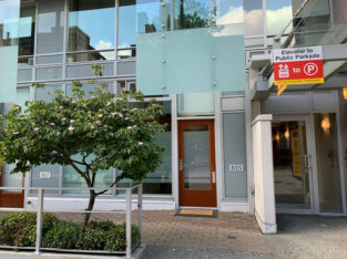 Office Lease Street Entrance (Downtown Vancouver)