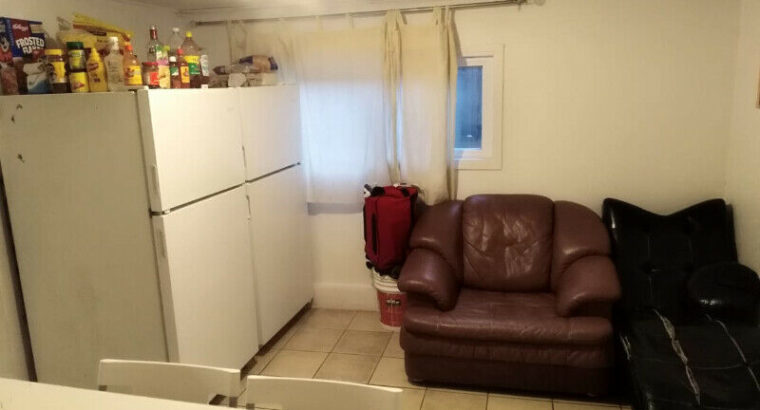 BEST PRICE! SHARED BEDROOM BASEMENT SUITE FOR RENT!