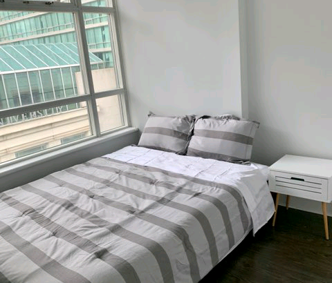 Furnished Corner Unit in a Prime Downtown Location