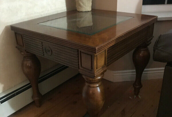 Center Table/ Coffee Table and Side table – $50