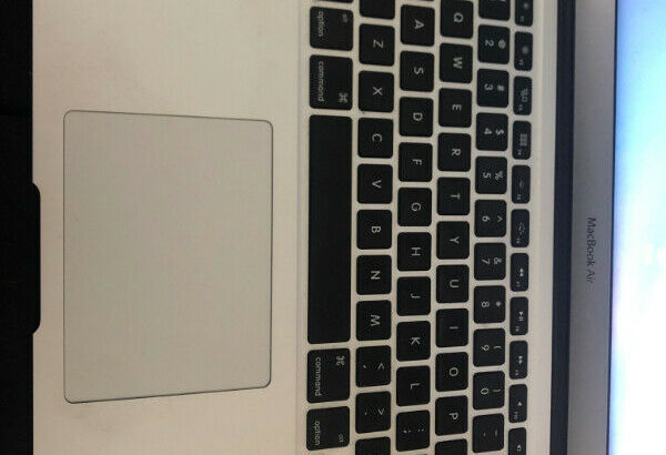 Macbook Air 13 inch 2013