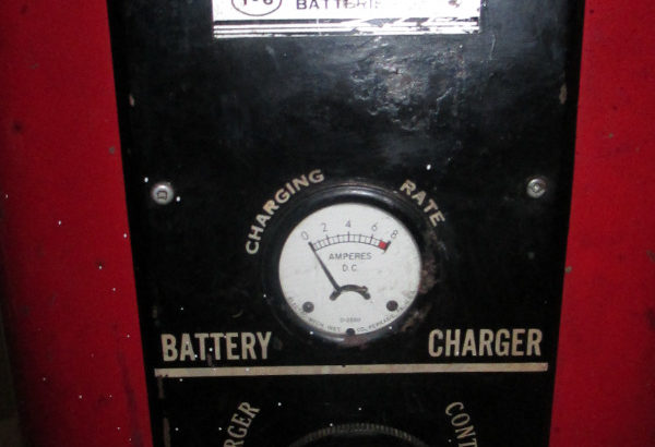 ” New Price” 1950’s Garage Type Working Battery Charger.