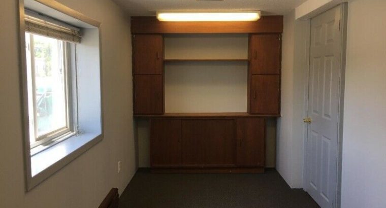 GREAT PRIVATE OFFICE FOR RENT! -N