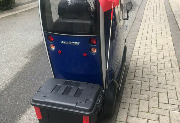 Shoprider Enclosed Scooter – Flagship