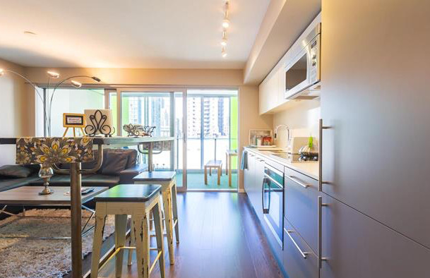 Furnished/Unfurnished 1-bedroom in Yaletown available June 15