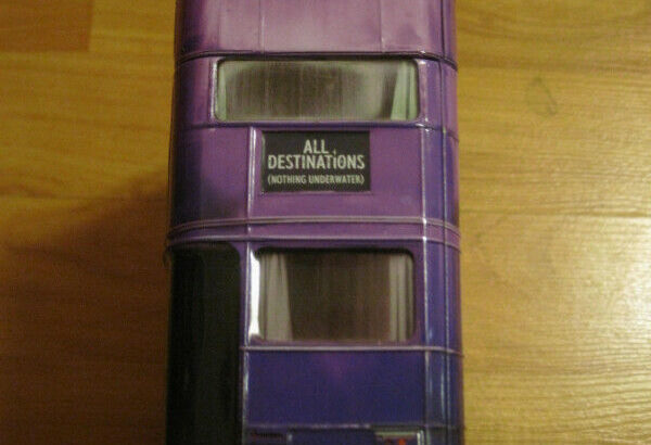 HP Knight Bus tin bank/candy