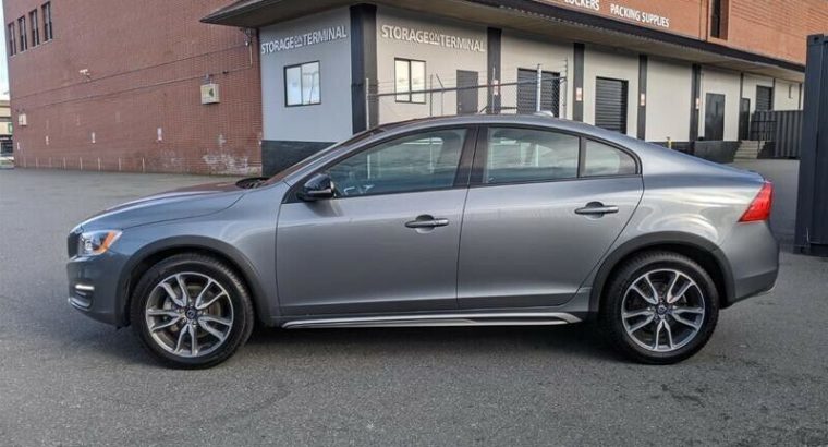 2016 Volvo S60 Cross Country T5 AWD Platinum