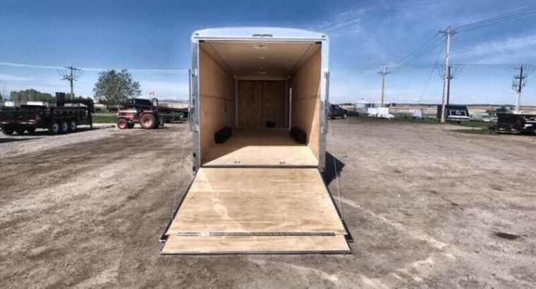 2021 Cargo Mate Qualifier 8.5×30 Triple Axle W/ 18,000 lbs GVWR