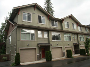 Langley Willoughby Heights Townhouse 3Br+2.5 Bath 1352sf