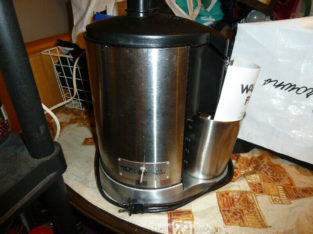 WARING PRO JEX328 HEALTH JUICE EXTRACTOR