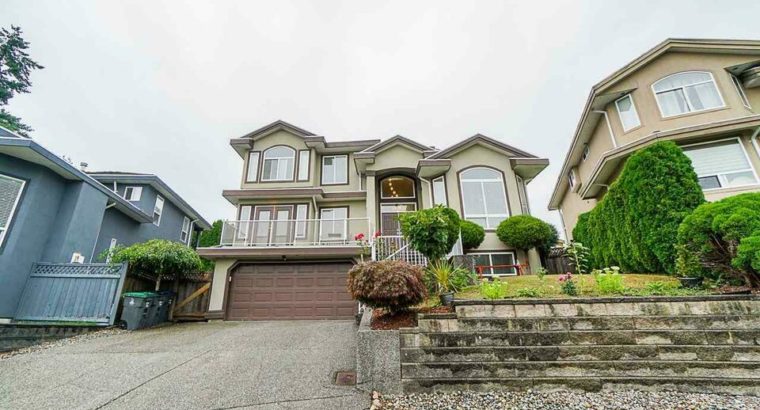 15161 81A AVENUE Surrey, British Columbia