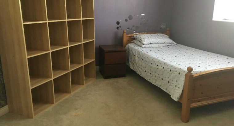 Furnished spacious room available immediately for long term $550