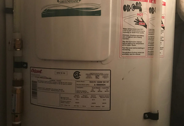 Giant Electric Top Flow 40 Gallon Water Heater