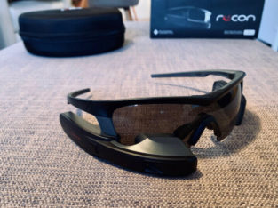 Jet smart eyewear for sports and fitness