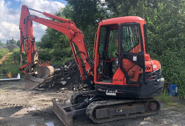 Mini excavator, skidsteer, dump trailer