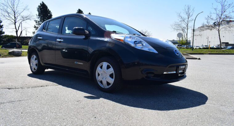 2015 Nissan Leaf S – FULLY ELECTRIC!