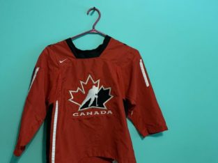 Hockey jerseys youth L/XL