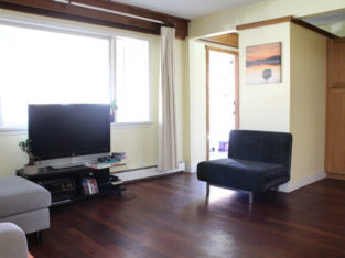 $825 Spacious Kitsilano House – 2 private rooms available May 1