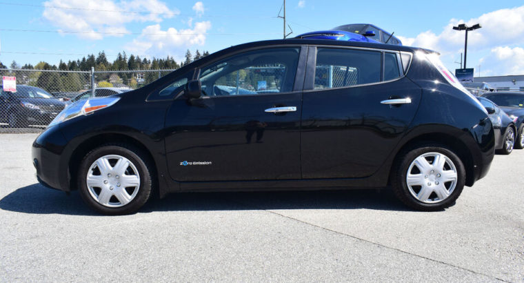 2015 Nissan Leaf S – FULLY ELECTRIC!