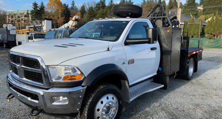 2012 Dodge Ram 5500 – CRANE / FLAT BED TRUCK *CUMMINS DIESEL*4X4