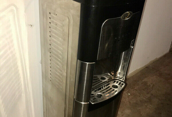 Whirlpool Water dispenser