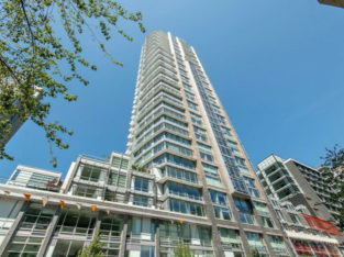 Brand-New Beautiful Vancouver Downtown Apartment (from July 1)