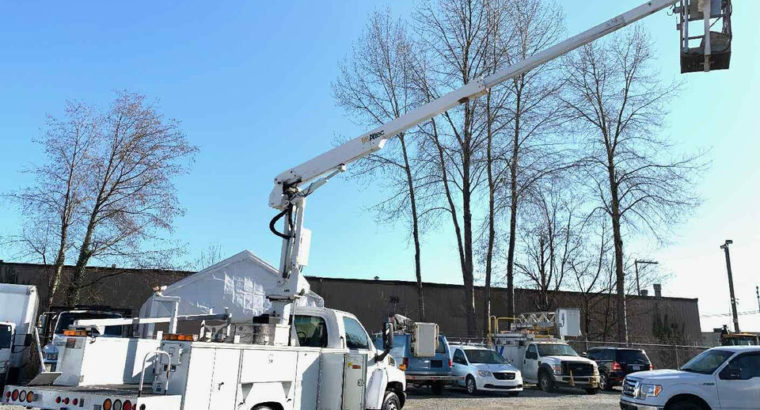 2009 GMC C5500 – 40FT BUCKET TRUCK *ARTICULATED* DURAMAX DIESEL