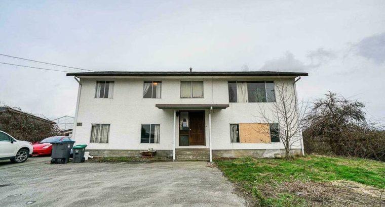 3478 176 STREET Surrey, British Columbia