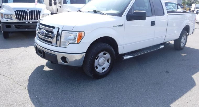 2009 Ford F-150 XL SuperCab Long Box 4WD