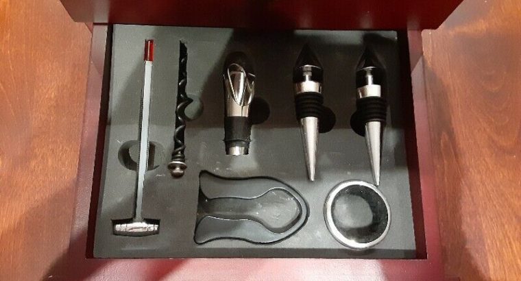 WINE CONNOISSEUR TOOL SET