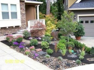 ***FEONA’S Landscaping & Garden Services ETC.*** (Vancouver,Por