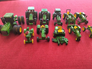 John Deere 1/64 ERTL Toy Tractor Collection