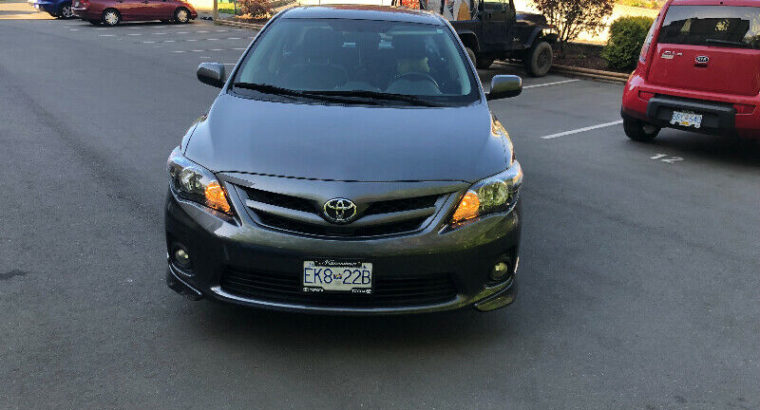 Toyota Corolla 2013 S Grey