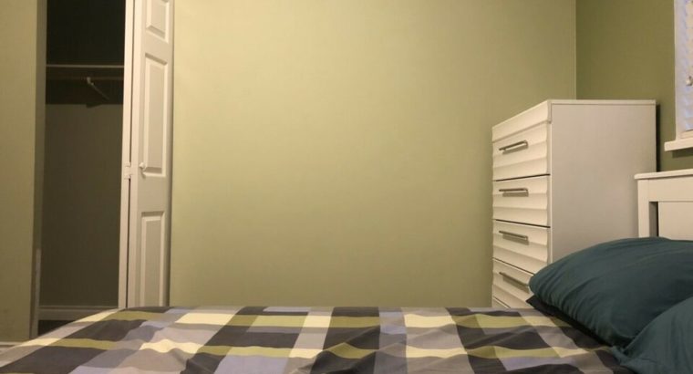 Very Private/Furnished Room Available!