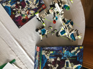 Lego set 6982 Exploriens Starship