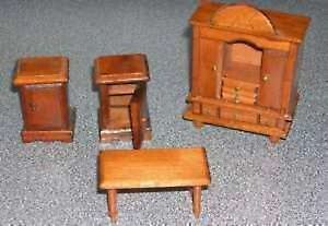 DOLL HOUSE FURNITURE AND ACCESSORIES