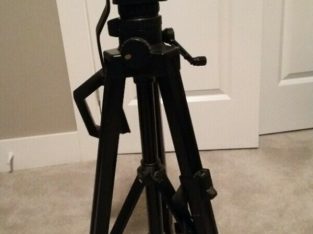 COMMERCIAL STRENGTH TRIPOD