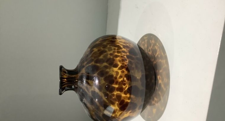 Leper’s print decor vase
