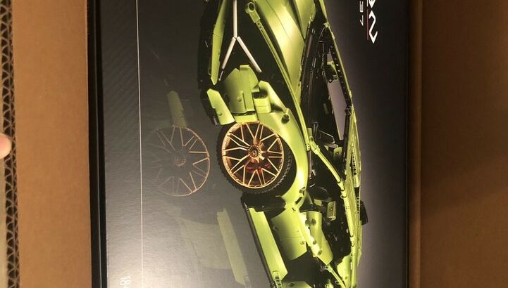 LEGO Technic Lamborghini Sián FKP 37 Sealed Box