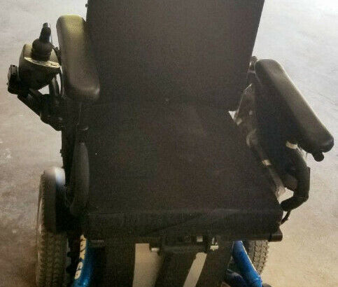 INVACARE ELECTRIC WHEELCHAIR