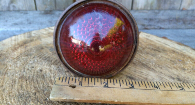 Vintage Tail Light with Glass Lens Cover for Truck, Car or Motor