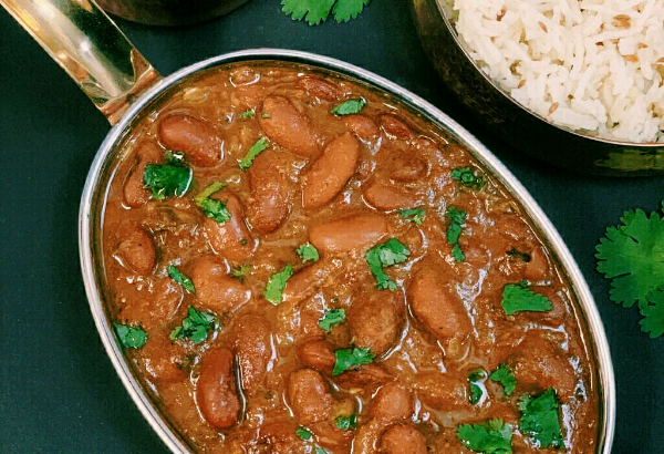 Freshly Prepared Homemade Roti, Paratha, Veg Dishes, Jeera Rice