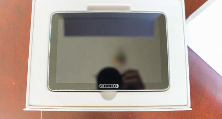 SmallHD FOCUS 7″ Professional Field Monitor in MINT condition