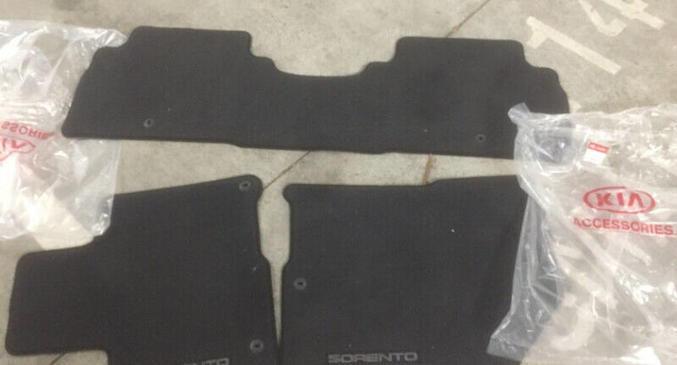 Kia Sorento car mat new $40, Mercedes C300 car Mat, New, $55