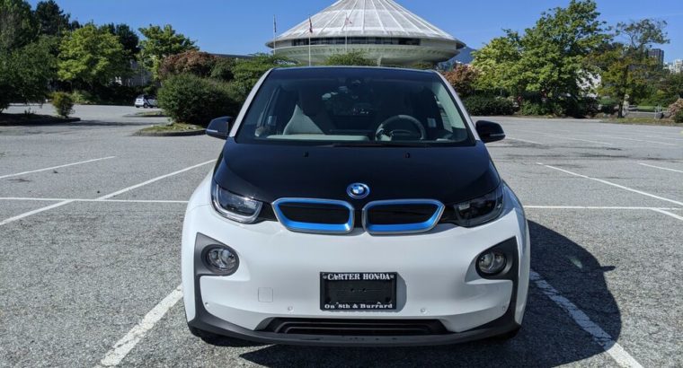 2017 BMW i3 w/Range Extender GIGA WORLD PACKAGE + PARK ASSIST