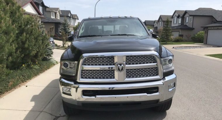 2017 RAM 2500, Laramie, Crew Cab – Diesel 6.7 L