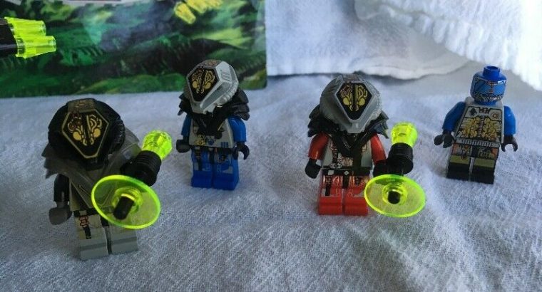 Lego set 6975 UFO Alien Avenger