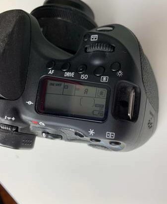 Canon 70D with 2 lenses