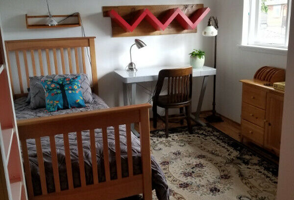 Room in Home to Share House – Roommate Wanted